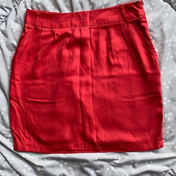 Forever 21 Orange Red Mini Skirt with Pockets Size Small - Picture 1 of 10